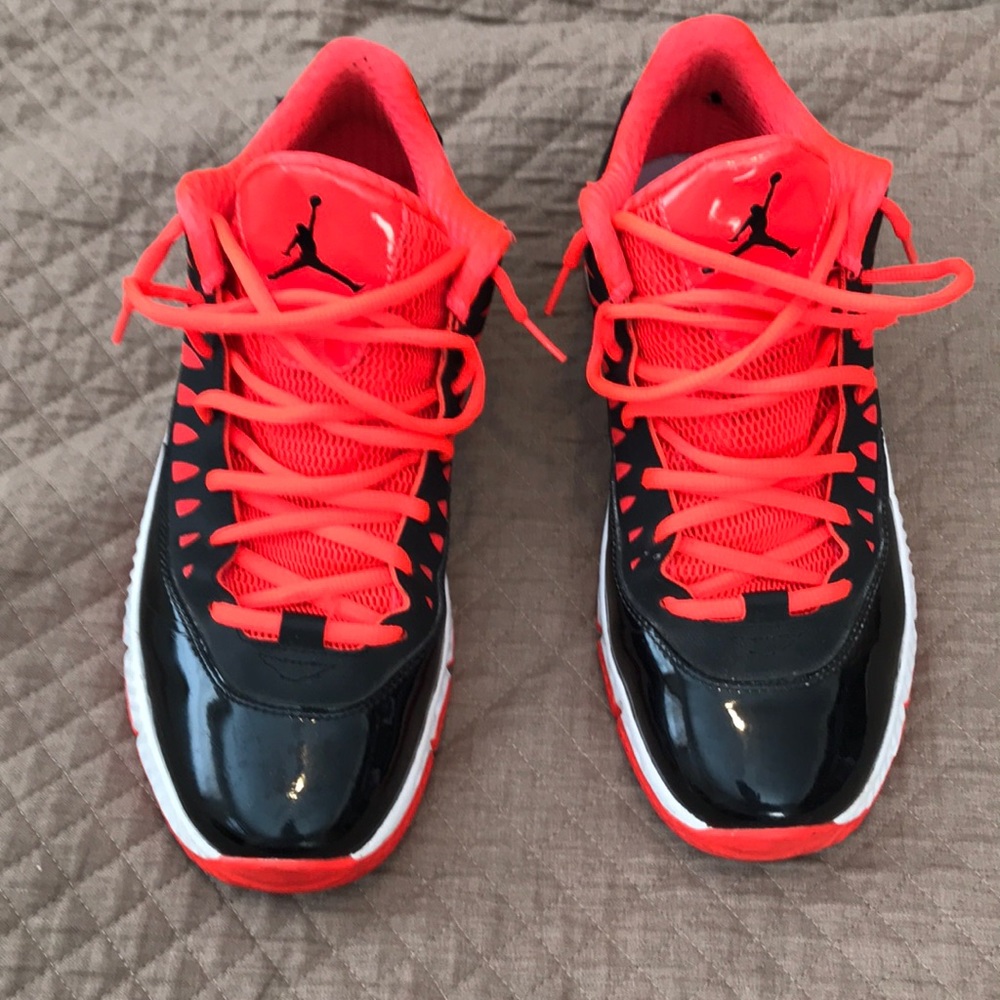 Jordan Super.Fly Low